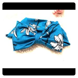 Handband baby bow